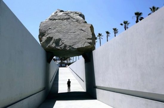 Los Angeles County Museum Of Art Exhibitions Complement Michael Heizer 